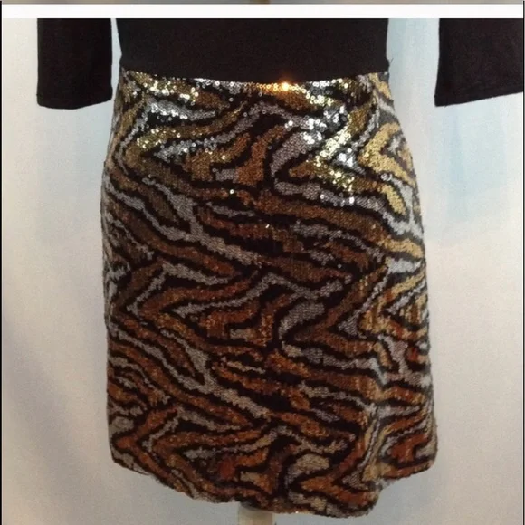 BETSEY JOHNSON BLACK and SILVER GOLD SEQUIN DRESS BETSEY JOHNSON BLACK and SILVER GOLD SEQUIN DRESS